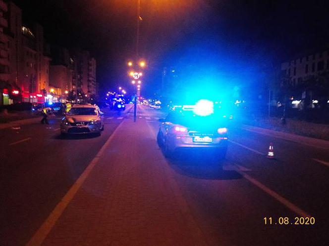 Wjechał w dzieci na przejściu