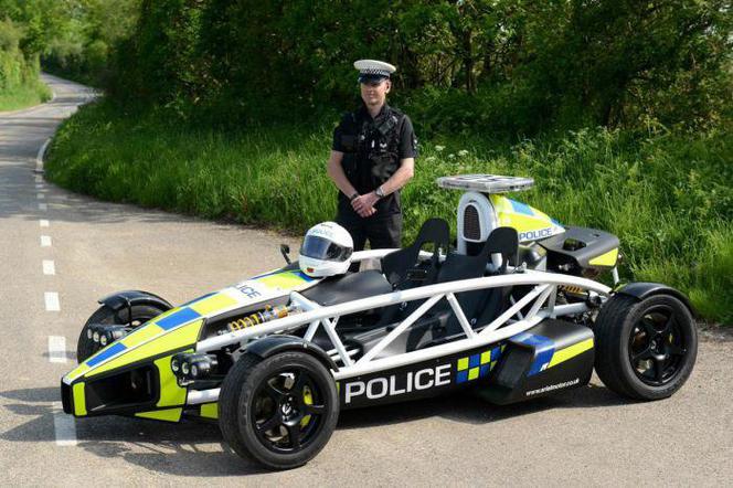 Ariel Atom PL jako radiowóz brytyjskiej policji