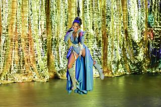 Julia Wieniawa na wózku inwalidzkim!