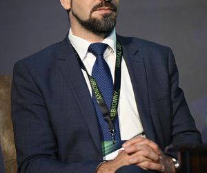 Komponent lotniczy i satelitarny w systemie bezpieczeństwa morskiego