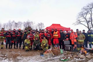 Strażacy OSP szkolili się pod okiem WOPR Radom z ratownictwa lodowego 