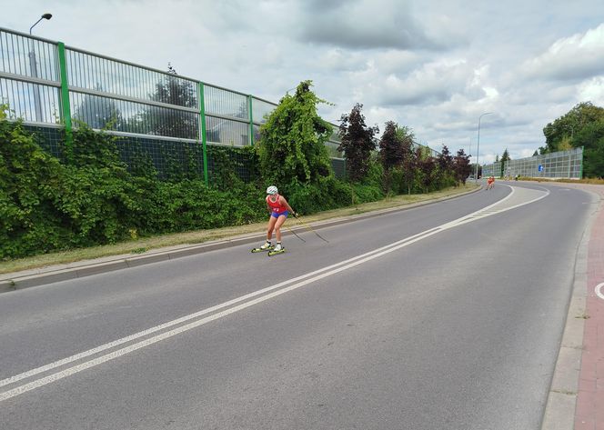 Zawody o Puchar Polski na nartorolkach Marwe Cup 2025 zostały zainaugurowane w Siedlcach