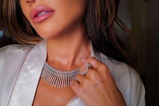 Rita Ora lśni w biżuterii TOUS  podczas oscarowej nocy