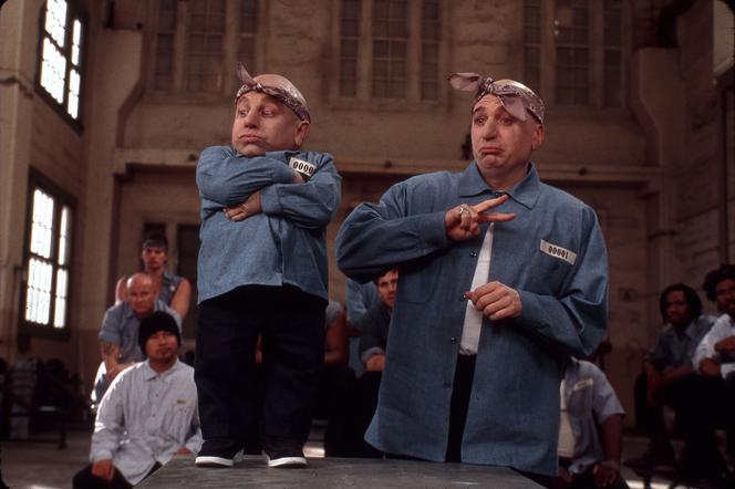 Verne Troyer‬ nie żyje. Zmarł Mini Mi z filmu Austin Powers i Złoty Członek