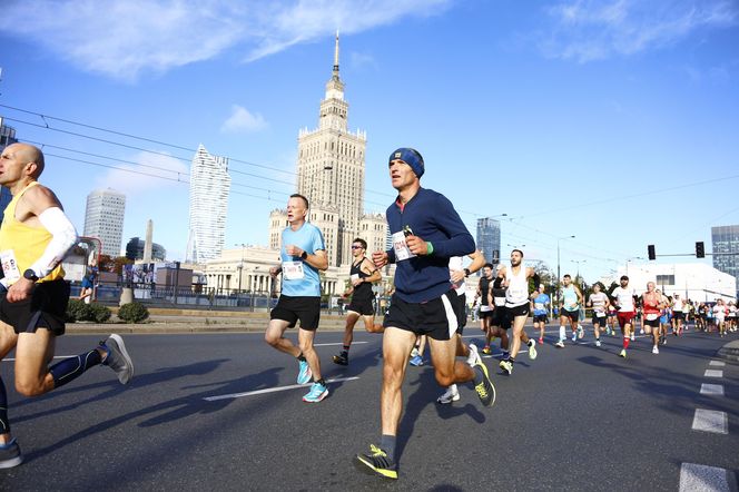 Uczestnicy 46. edycji Nationale-Nederlanden Maratonu Warszawskiego