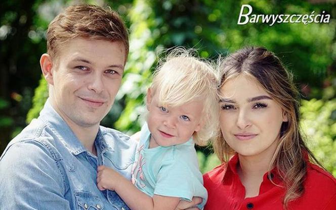Barwy szczęścia po wakacjach 2018, Klara (Olga Jankowska), Hubert (Marek Molak), Marysia (Joanna Śnieżyńska)