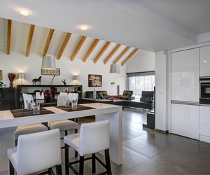 Inspiracją dla tyskiego domu były architektura holenderska oraz śląskie familoki