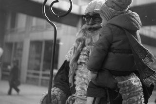 QUIZ PRL. Czy pamiętasz Mikołajki w PRL-u?