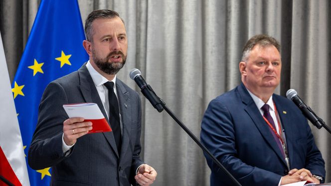 Poradnik Bezpieczeństwa dla każdego Polaka. Co zawiera?