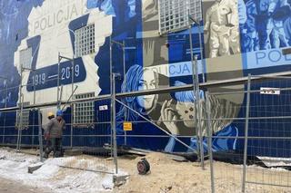 Na mural w Zgierzu wydano ponad 30 tysięcy. Teraz zostanie przykryty styropianem