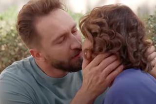 Pierwsza miłość, zwiastun: Laura (Katarzyna Maciąg), Arek (Dariusz Wieteska)