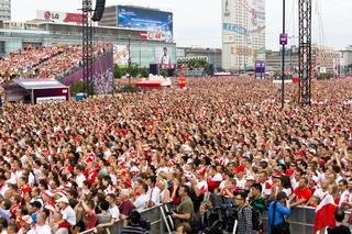 EURO 2016: Warszawa nie zrezygnuje ze strefy kibica. Powstanie ona przed PKiN