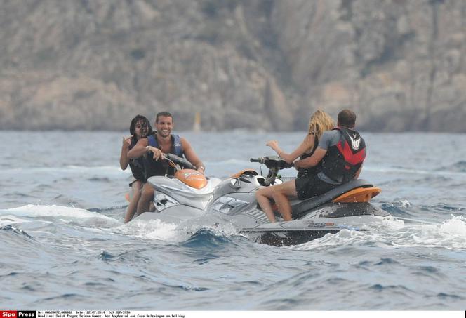 Selena Gomez i Cara Delevingne na wakacjach