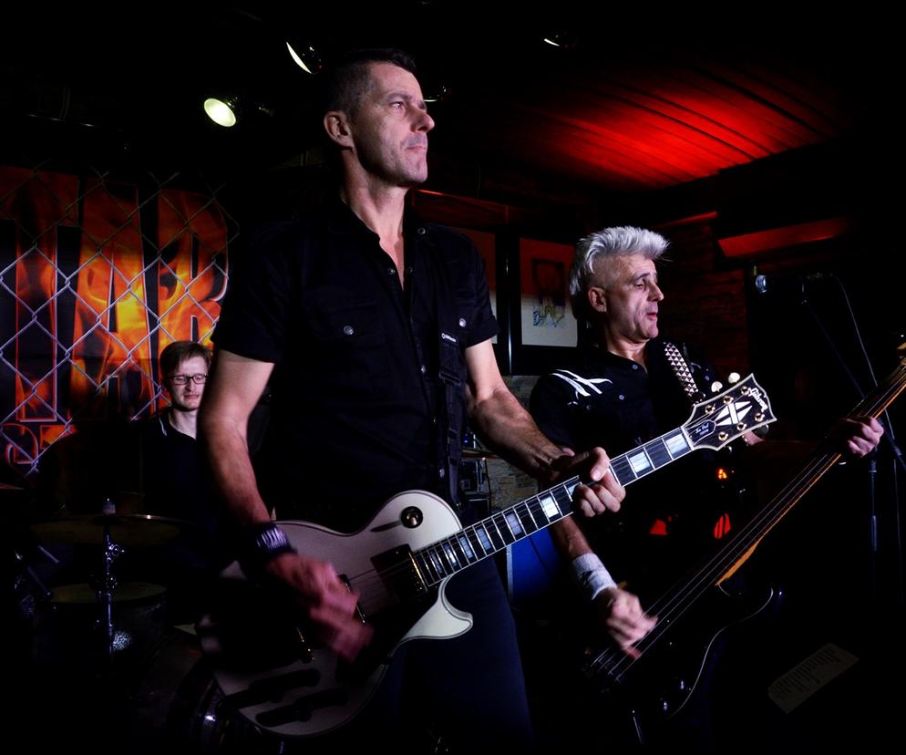Toruń: Energetyczny zespół Guitar Gangsters z  Londynu rozgrzeje Hard Rock Pub Pamelę