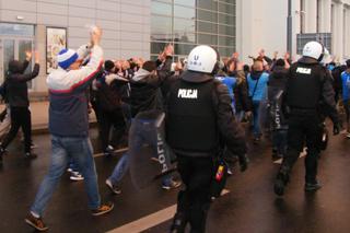 Przemarsz kibiców Wisły Płock na Inea Stadion w Poznaniu