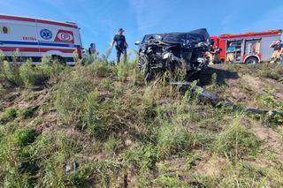 Śmiertelny wypadek pod Bełchatowem! 47-latek i 17-latka nie żyją