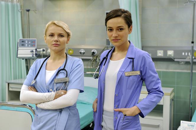 SZPITAL - nowy serial w TVN. Anna Nowicka (Sylwia Oksiuta), Dominika Gajda (Kaja Sosnowska)