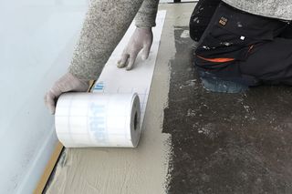 Remont balkonów w budynku przy ul. Branickiego w warszawskim Wilanowie