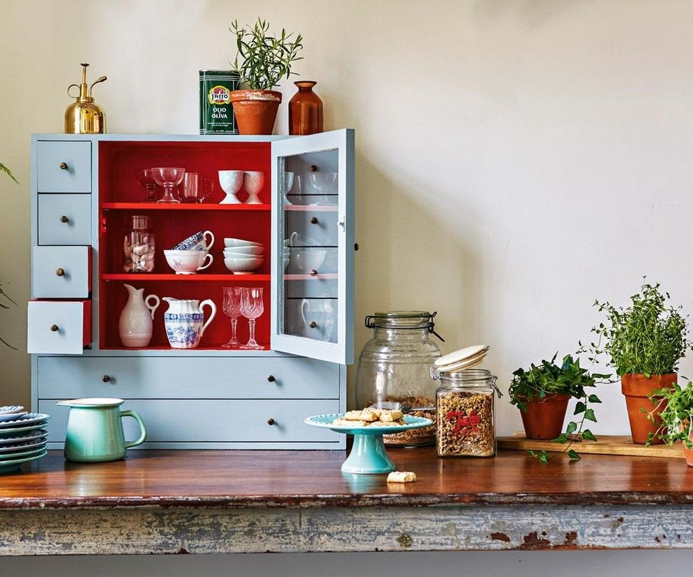 Mieszkanie w stylu retro inspiracje. 15 klimatycznych aranżacji