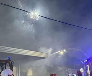 Na szczęście w pożarze hali w Kałuszynie nikt nie zginął