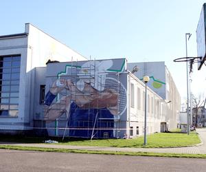 Mural z podobizną Igi Świątek