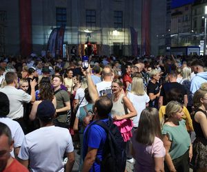 Potańcówka przed Teatrem Śląskim w Katowicach (09.08)