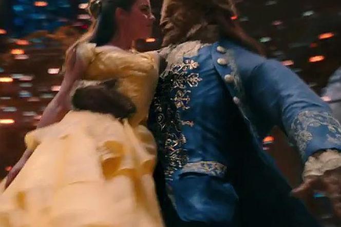 Piękna i Bestia – zwiastun zachwyca i niepokoi! Emma Watson w pierwszych scenach z kultowej baśni 