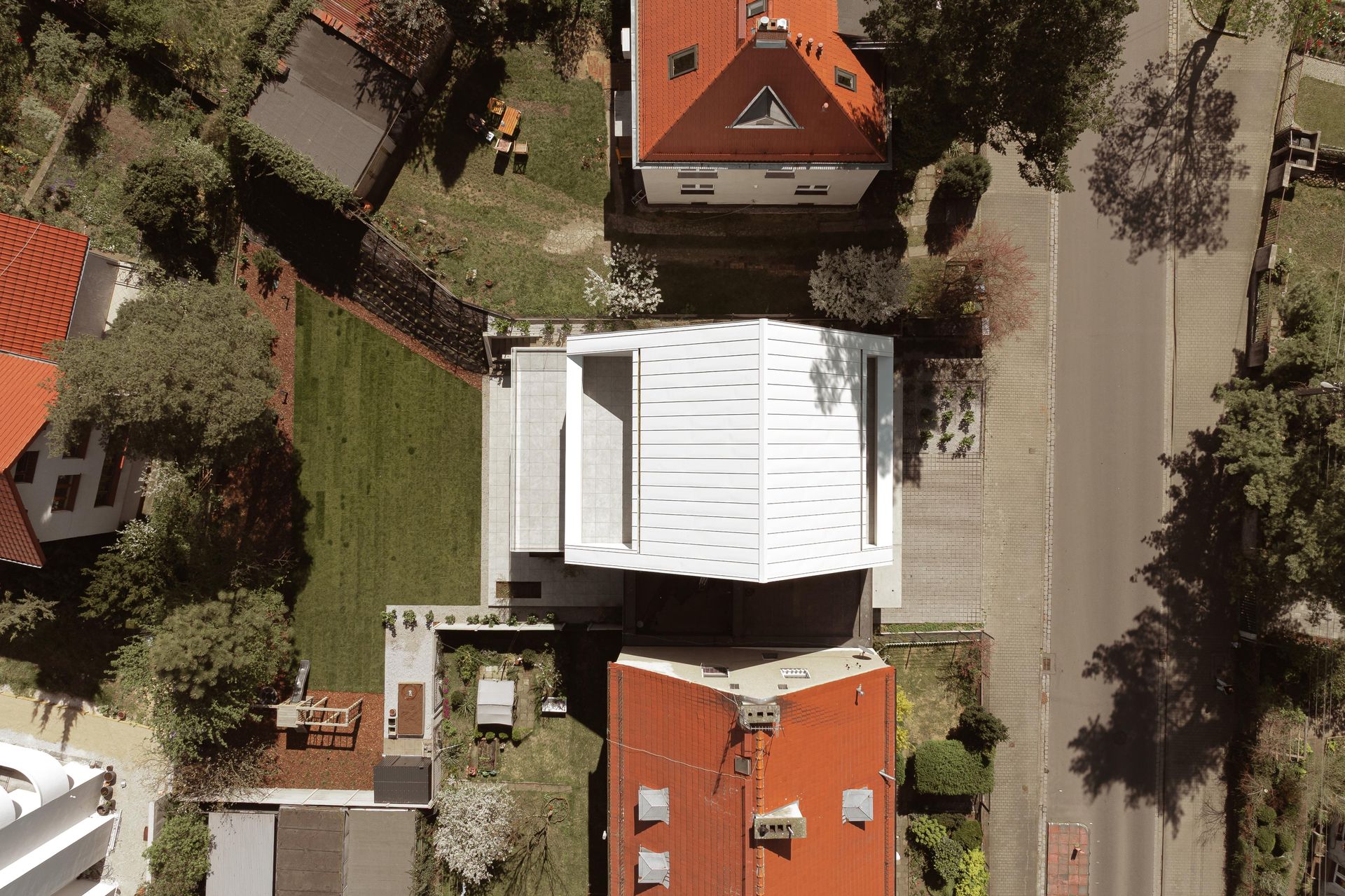 Dom Pomiędzy od 3XA