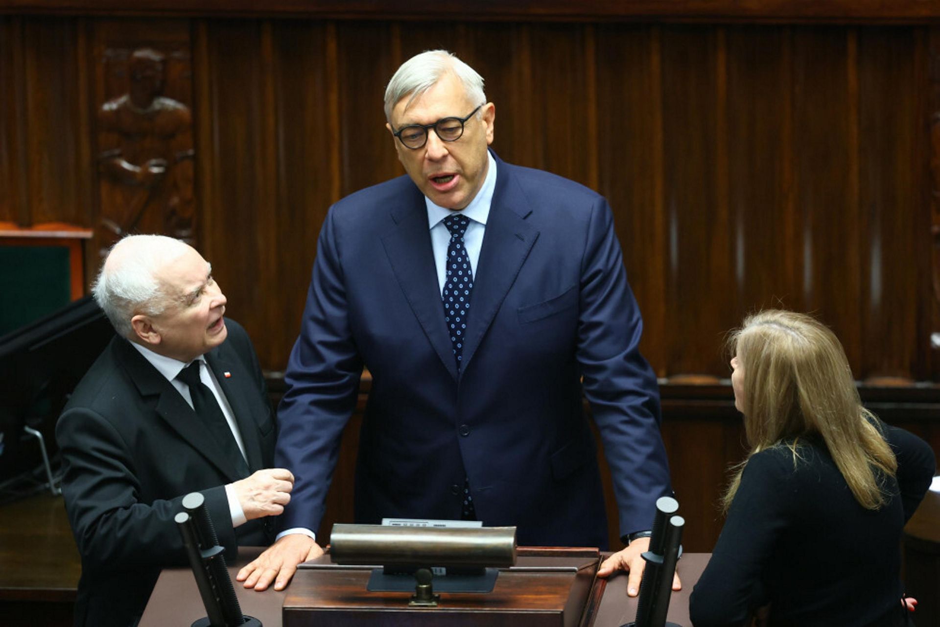 Sarkastyk kontra PiS. Wielkanocna amnestia dla posłów PiS?