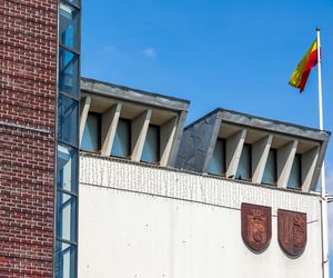 Ratusz dzielnicy Białołęka w Warszawie