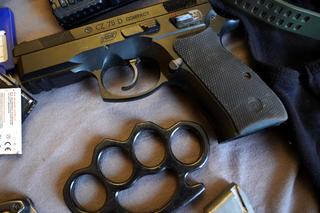 Czternastu mężczyzn wpadło w ręce policji