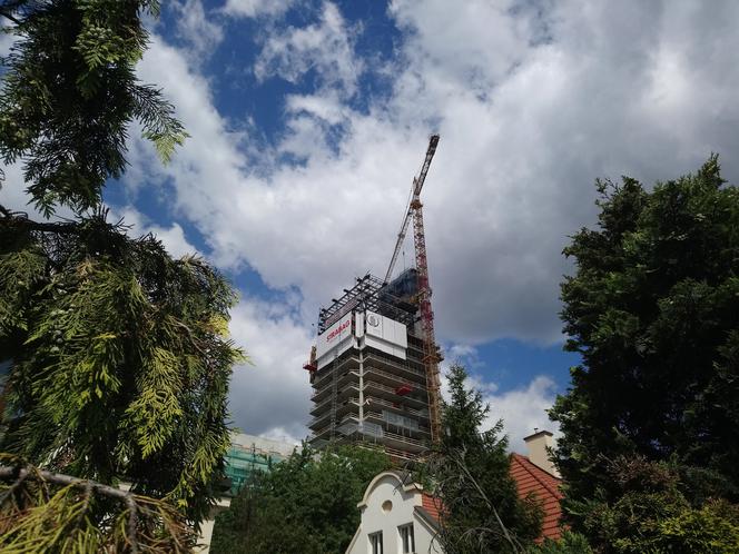 Szkieletor znika bezpowrotnie z panoramy Krakowa