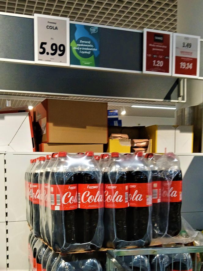 Cola