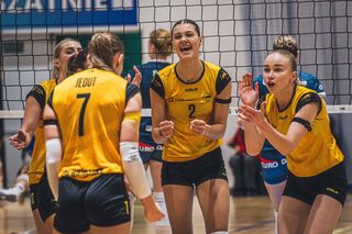 Październik w kolorze różowym. Siatkarki KSG Warszawa zachęcają kobiety do badań profilaktycznych