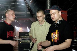 Ich hit na początku lat 2000. śpiewali wszyscy. Członkowie Jeden Osiem L. po latach wrócili na salony 