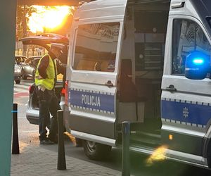 Warszawa. Wypadek na rondzie Tybetu. Tomasz U. przebywał na wolności mimo doprowadzenia do katastrofy autobusu [ZDJĘCIA].