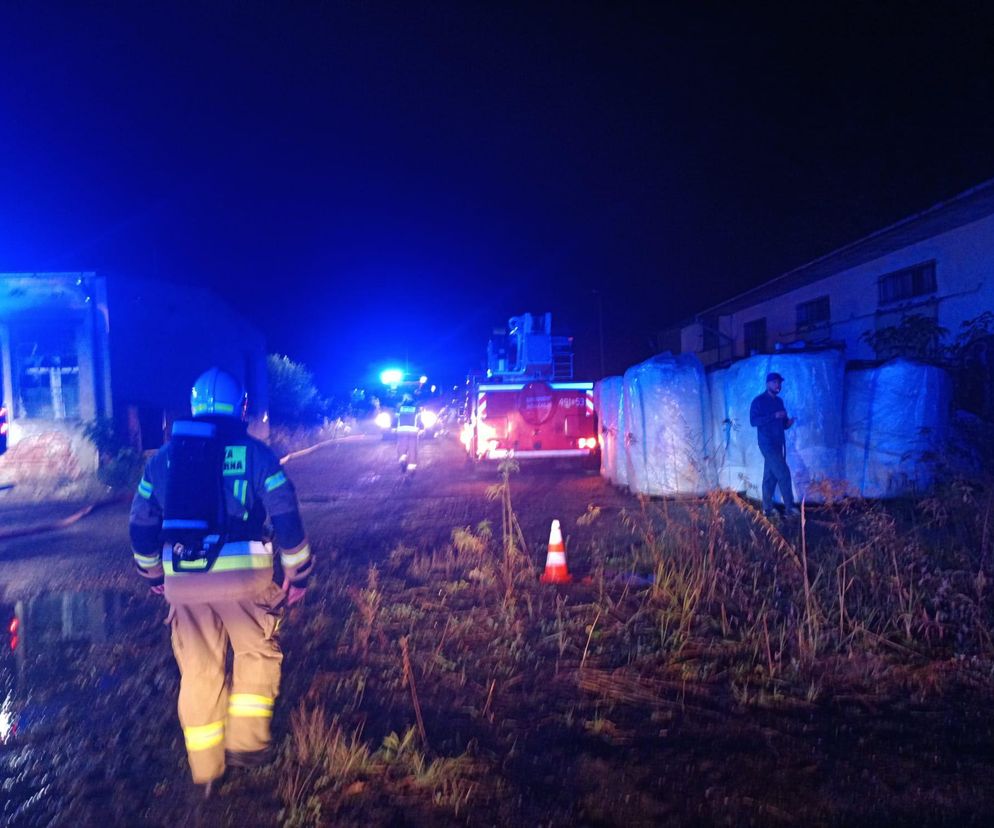 Kalej. Pożar hali produkcyjnej choinek sztucznych