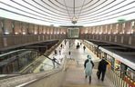 Metro w Warszawie już wozi pasażerów, ale wciąż są drążone nowe linie