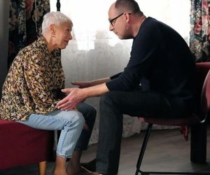 Barwy szczęścia odc. 3181. Krystyna Złota (Hanna Bieluszko), Marek (Marcin Perchuć)