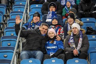 Kibice na meczu Lech Poznań - Widzew Łódź bawili się świetnie. Humory popsuli im piłkarze Kolejorza 