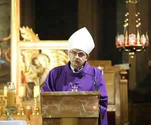 Bp Robert Chrząszcz: Każde spotkanie z Jezusem powinno prowadzić do przemiany