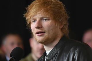 Ed Sheeran w roli bezdomnego narkomana. Nadchodzi nowa komedia z muzykiem w obsadzie