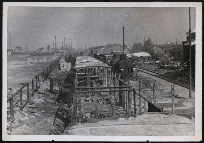 Zniszczony Dworzec Wileński w Warszawie (ok. 1939 r.)