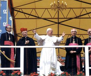 Czesław Czapliński robił zdjęcia najbardziej znanym ludziom. Pochodzący z Łodzi artysta podbił świat fotografii [ZDJĘCIA]