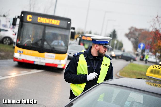 Linia C jeździć będzie do piątku.