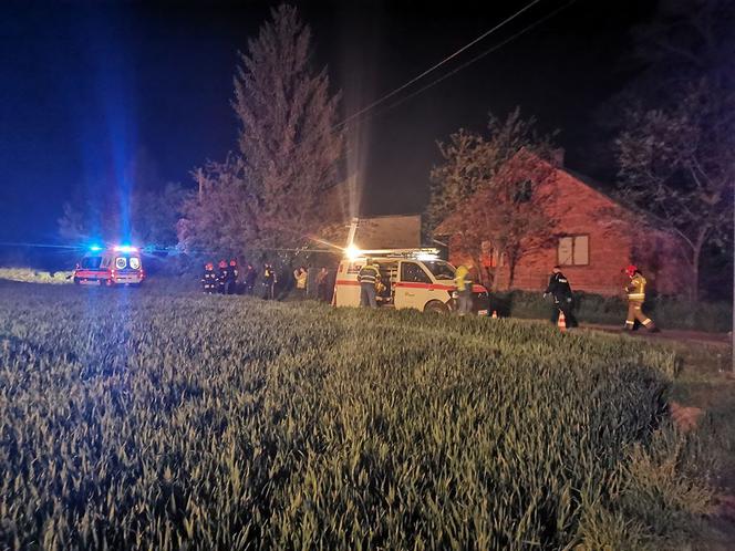 W Mniszchowie płonął budynek mieszkalny. Na posesji strażacy znaleźli zwłoki