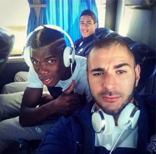 Karim Benzema, Paul Pogba SELFIE