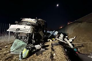 Tragiczny wypadek na Podkarpaciu. Z TIR-a zostały tylko strzępy 