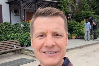 M jak miłość. Paweł (Rafał Mroczek) na planie