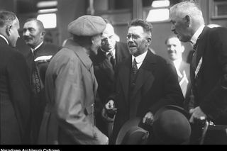 Ta wieś swoją nazwę zawdzięcza znanemu pisarzowi. To tu tworzył swoje największe dzieło